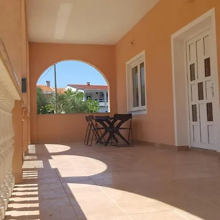 Marina Apartment *