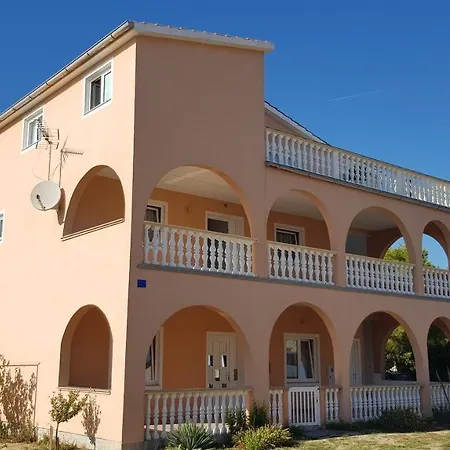 Apartment Marina